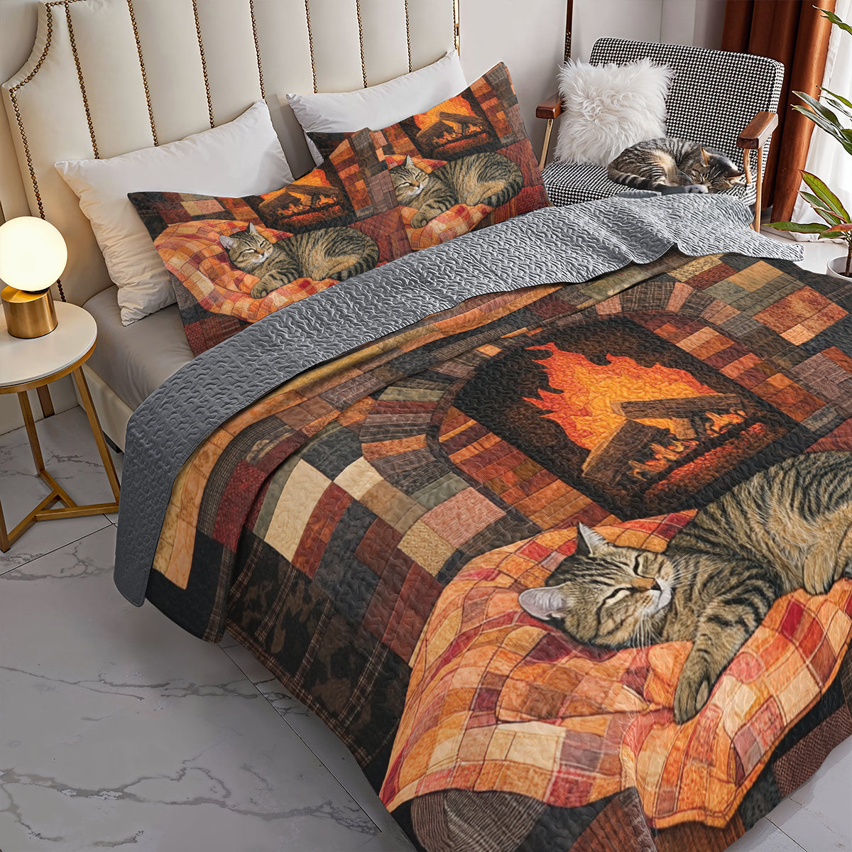 Shineful All Season Quilt 3-Piece Set Cozy Cat By The Fireplace