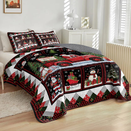 Shineful All Season Quilt 3-Piece Set - Santa's Tree Farm