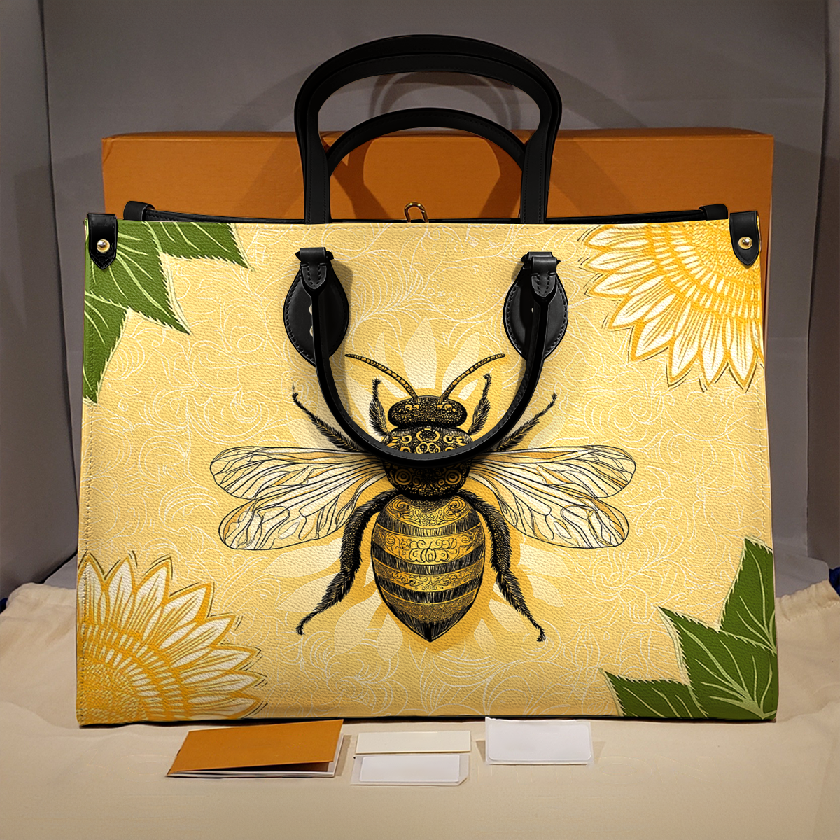 Shineful Leather Bag Bee & Sunflower Luxe