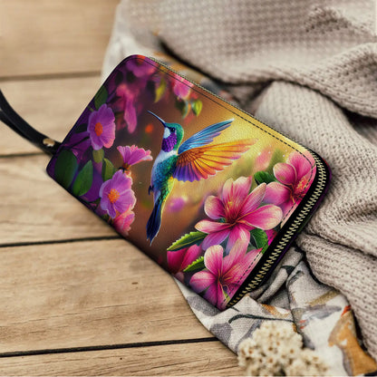 Shineful Leather Clutch Purse With Wristlet Strap Handle Enchanted Hummingbird