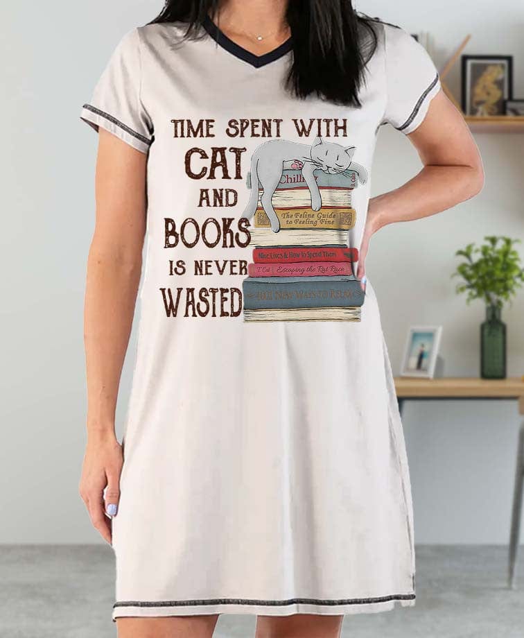 Reading Shineful® V-Neck Nightshirts Time Spent With Cat And Books Tn22