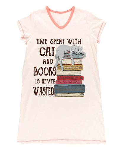 Reading Shineful® V-Neck Nightshirts Time Spent With Cat And Books Tn22 S / Pink