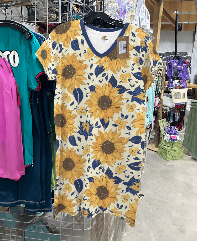 Sunflower Pajabears® V-Neck Nightshirts Vivid Sunflowers Kl9