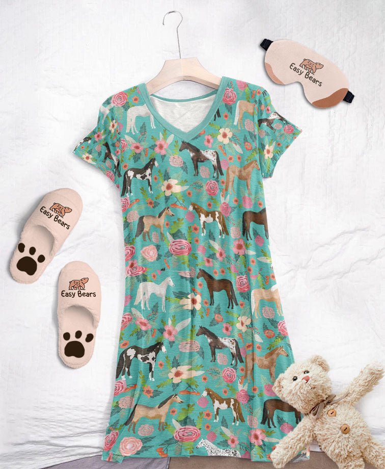 Horse Pajabears® V-Neck Nightshirts Pattern Of Horses Hc2