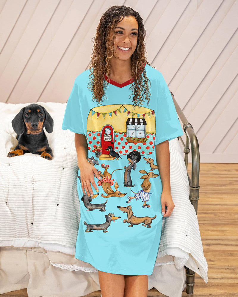 Dachshund Pajabears® V-Neck Nightshirts Weenie Camp Hg23