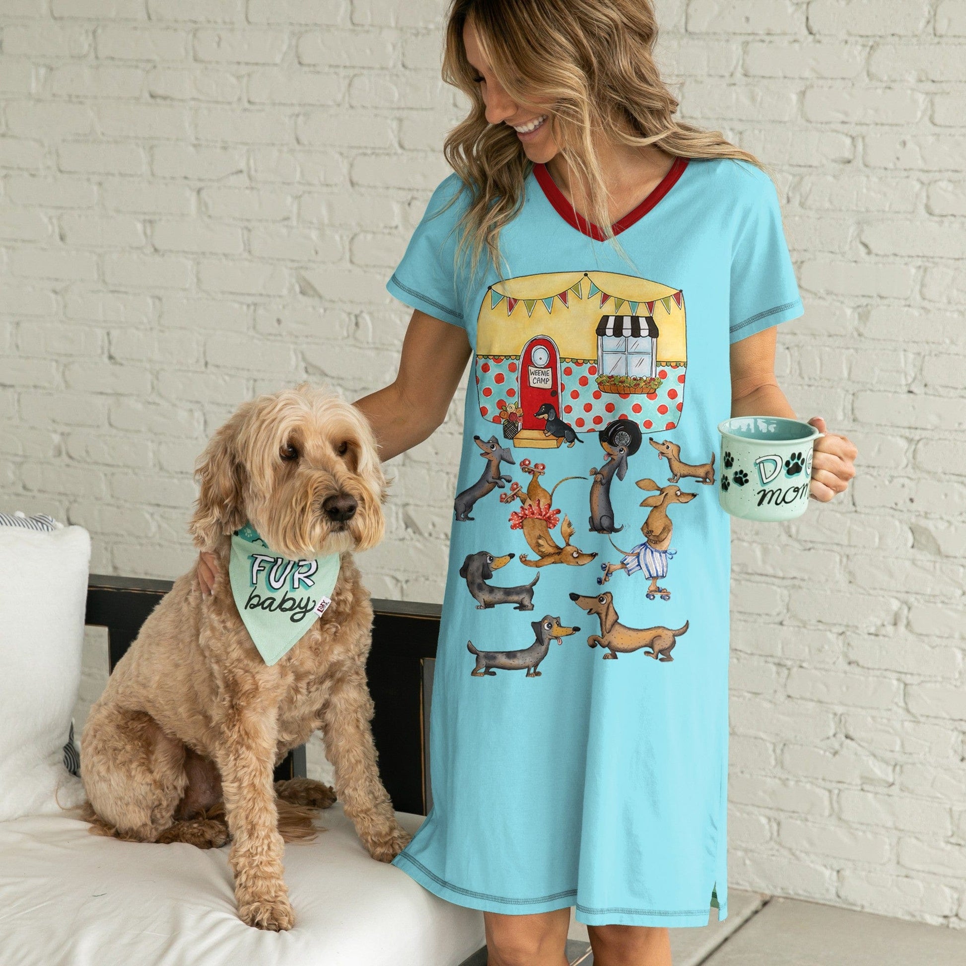 Dachshund Pajabears® V-Neck Nightshirts Weenie Camp Hg23