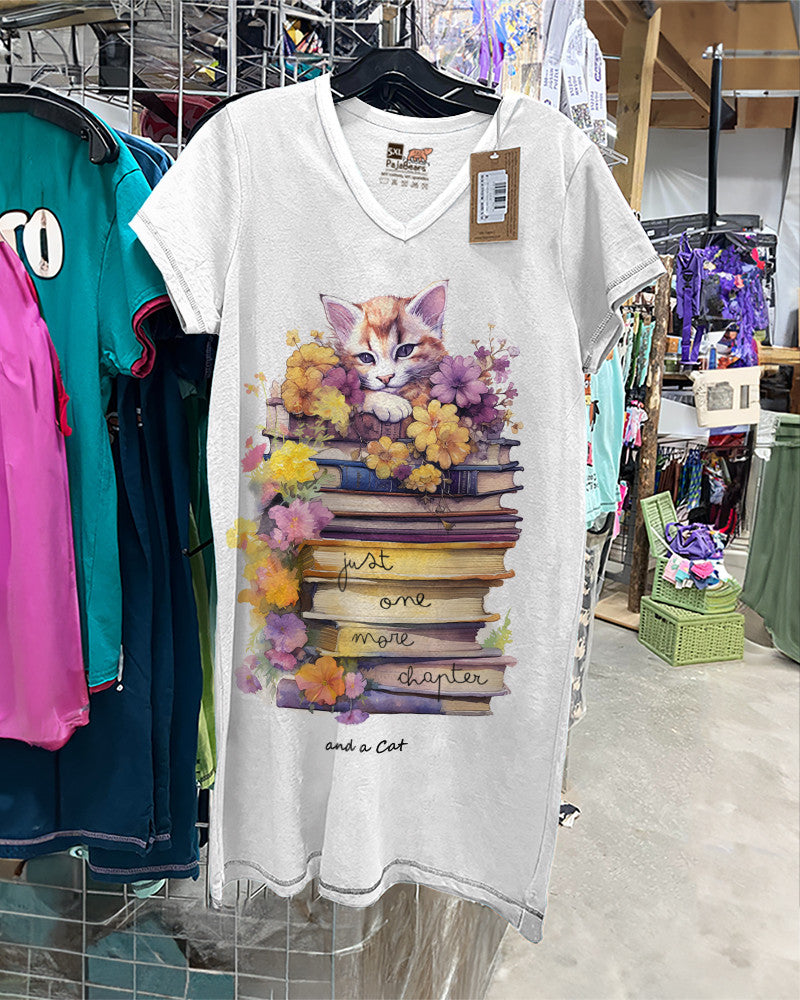 Just One More Chapter Pajabears® V-Neck And A Cat Hm8 Nightshirts