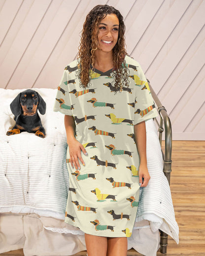 Dachshund Pajabears® V-Neck Nightshirts In Season Tl10