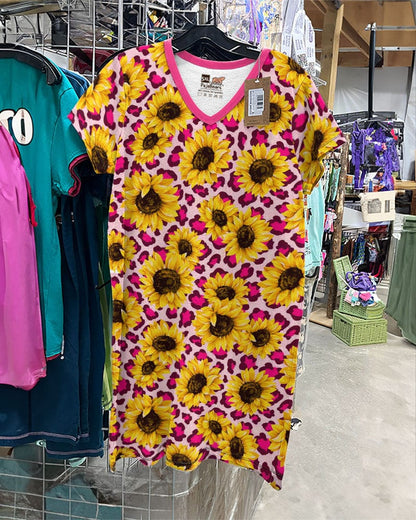 Sunflower Pajabears® V-Neck Nightshirts Pink Leopard Sunflowers Tl10