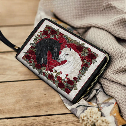 Pochette en cuir brillante avec dragonne et poignée en forme de cheval Eternal Love