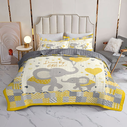 Shineful All Season Quilt 3-Piece Set Personalized Elephant Stroll