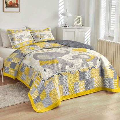 Shineful All Season Quilt 3-Piece Set Personalized Elephant Stroll