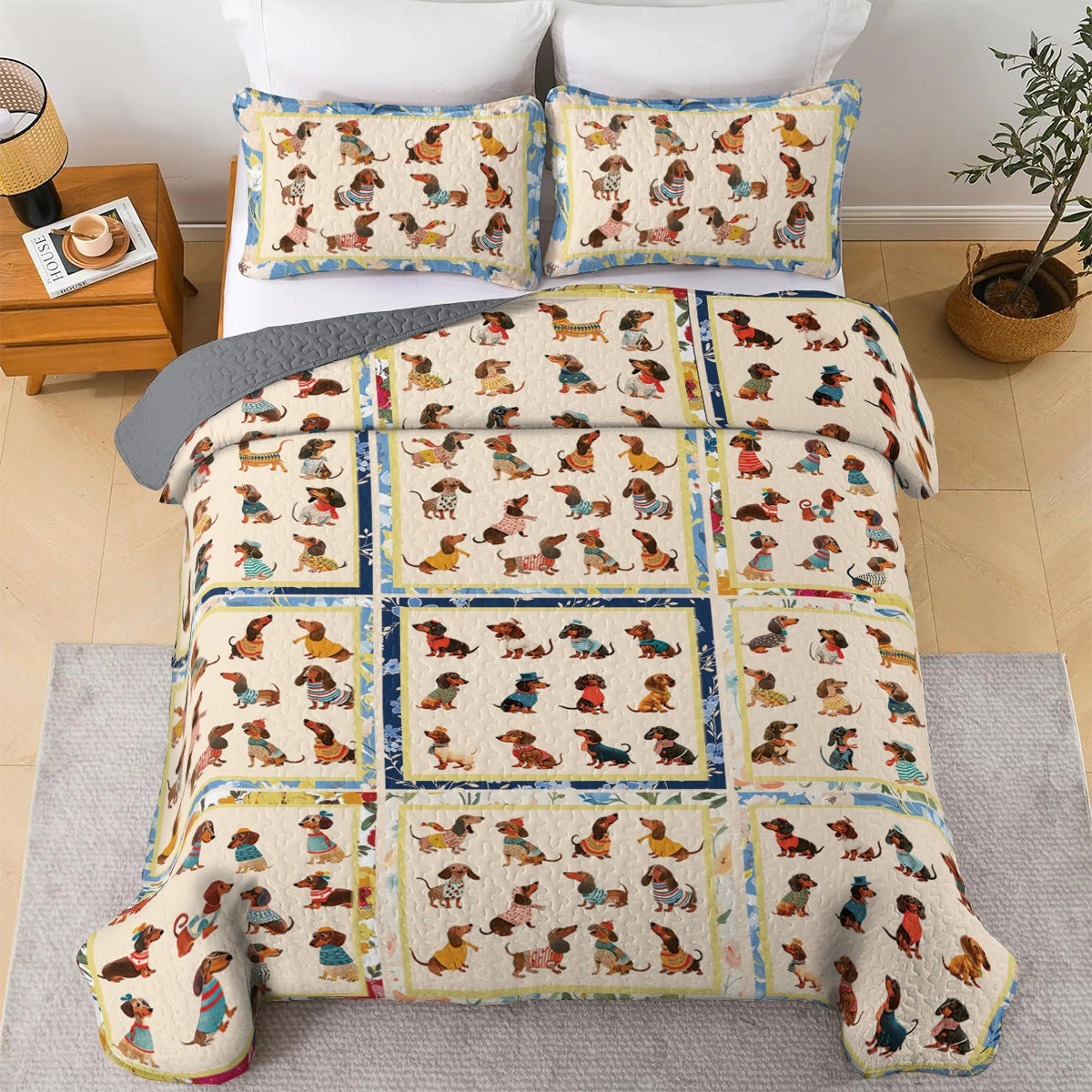 Shineful All Season Quilt 3-Piece Set Patchwork Dachshund