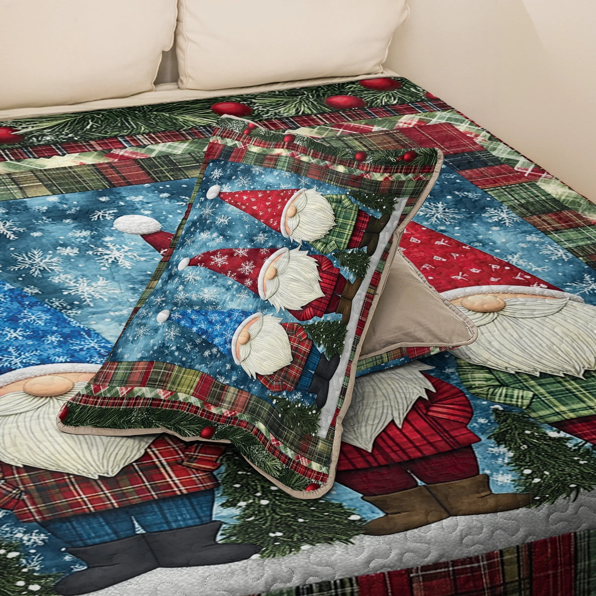 Shineful All Season Quilt 3-Piece Set - Cozy Christmas Gnome