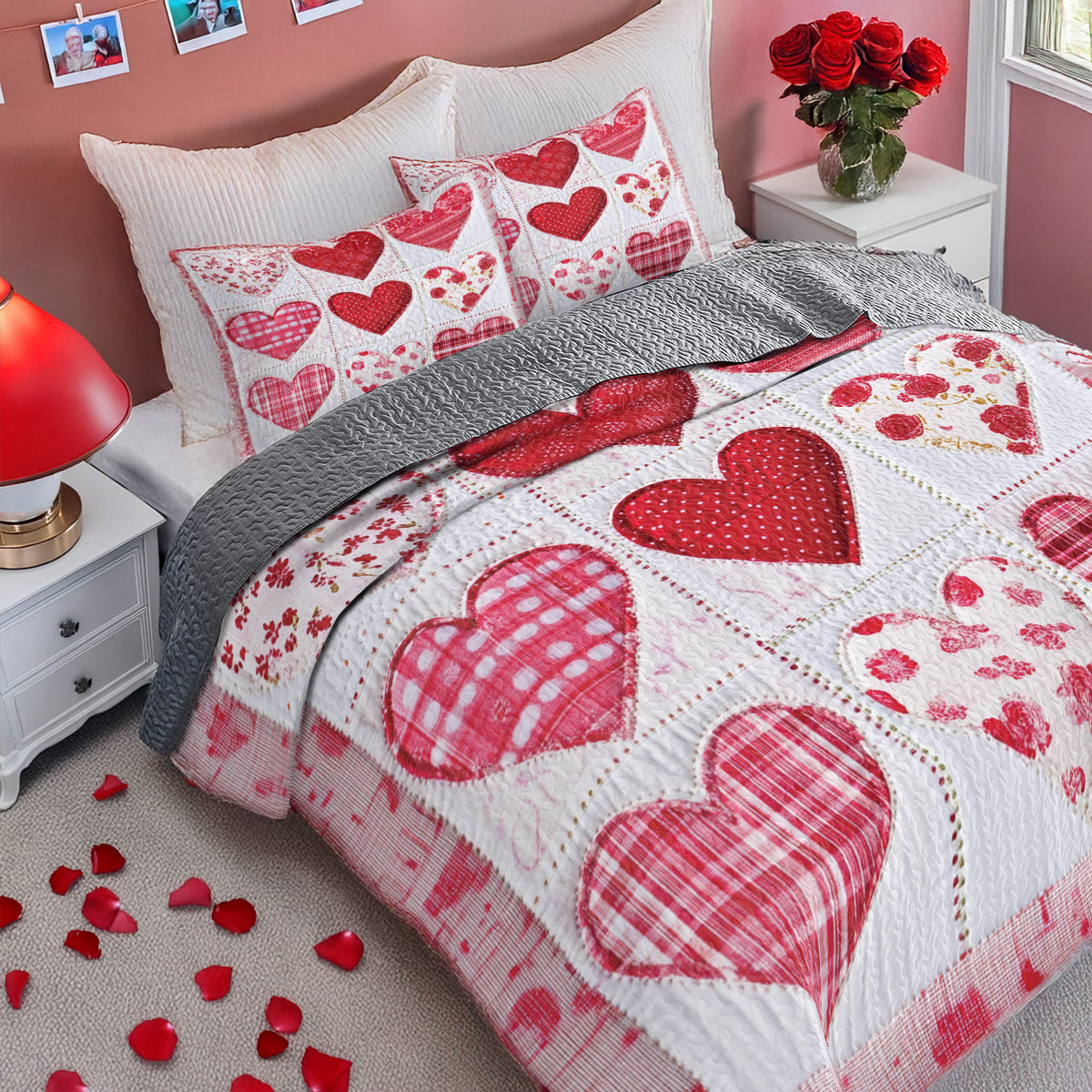 Shineful All Season Quilt 3-Piece Set - Heart Patchwork