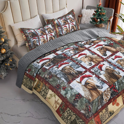 Shineful All Season Quilt 3-Piece Set - Equestrian Christmas