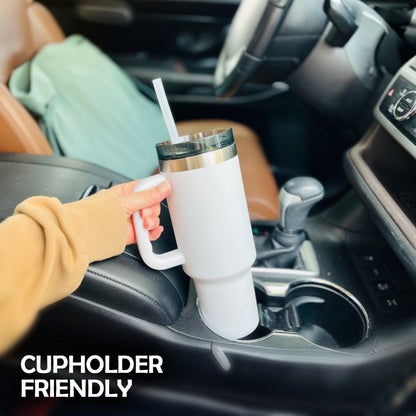 Voyage en voiture de vacances avec Shineful Tumbler