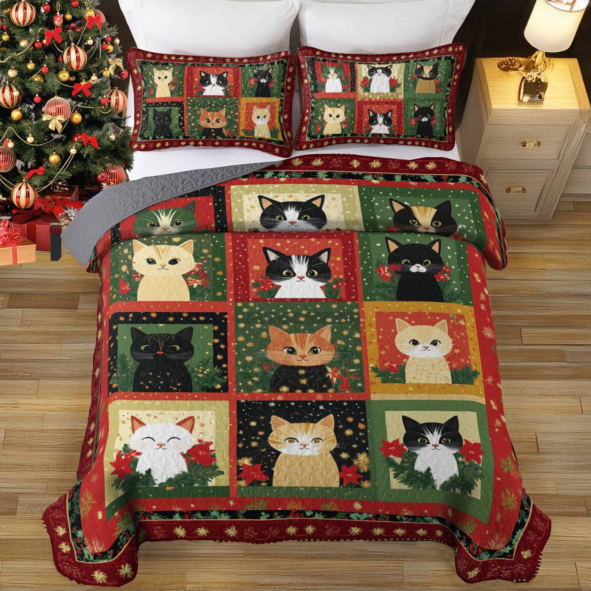 Shineful All Season Quilt 3-Piece Set Holiday Kittens