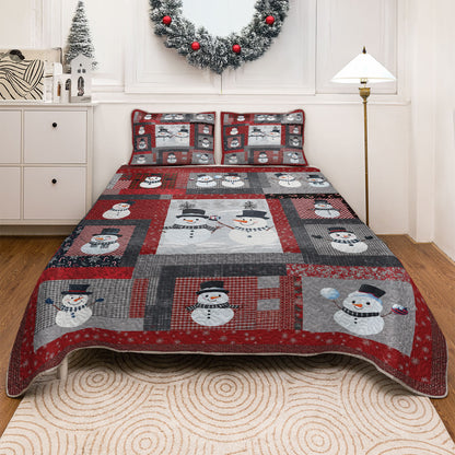 Shineful All Season Quilt 3-Piece Set Playful Snowmen