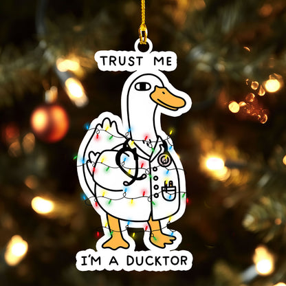 Glänzendes 2D-Ornament aus Acryl – „Trust Me I'm A Ducktor“