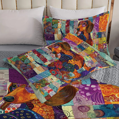 Shineful All Season Quilt 3-Piece Set Patchwork Floral Dachshund