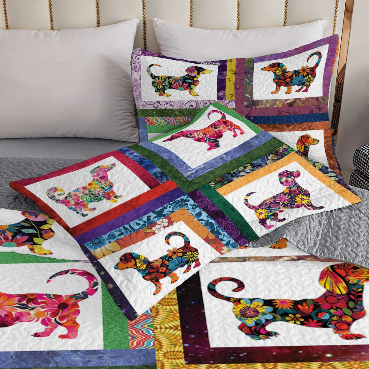 Shineful All Season Quilt 3-Piece Set Colorful Dachshund Delight