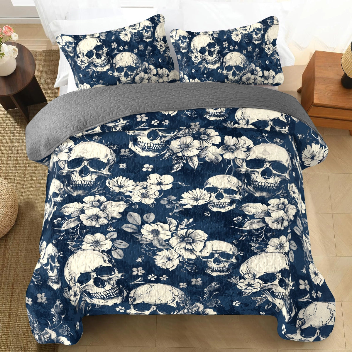 Shineful All Season Quilt 3-Piece Set Midnight Skull Blooms