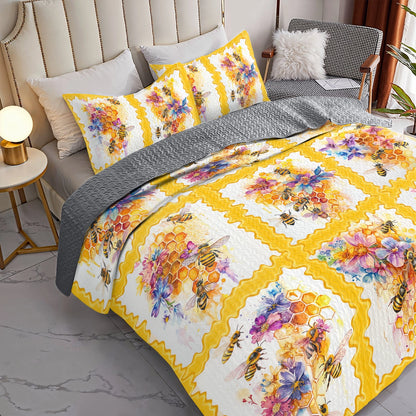 Shineful All Season Quilt 3-Piece Set Honeybee Harmony