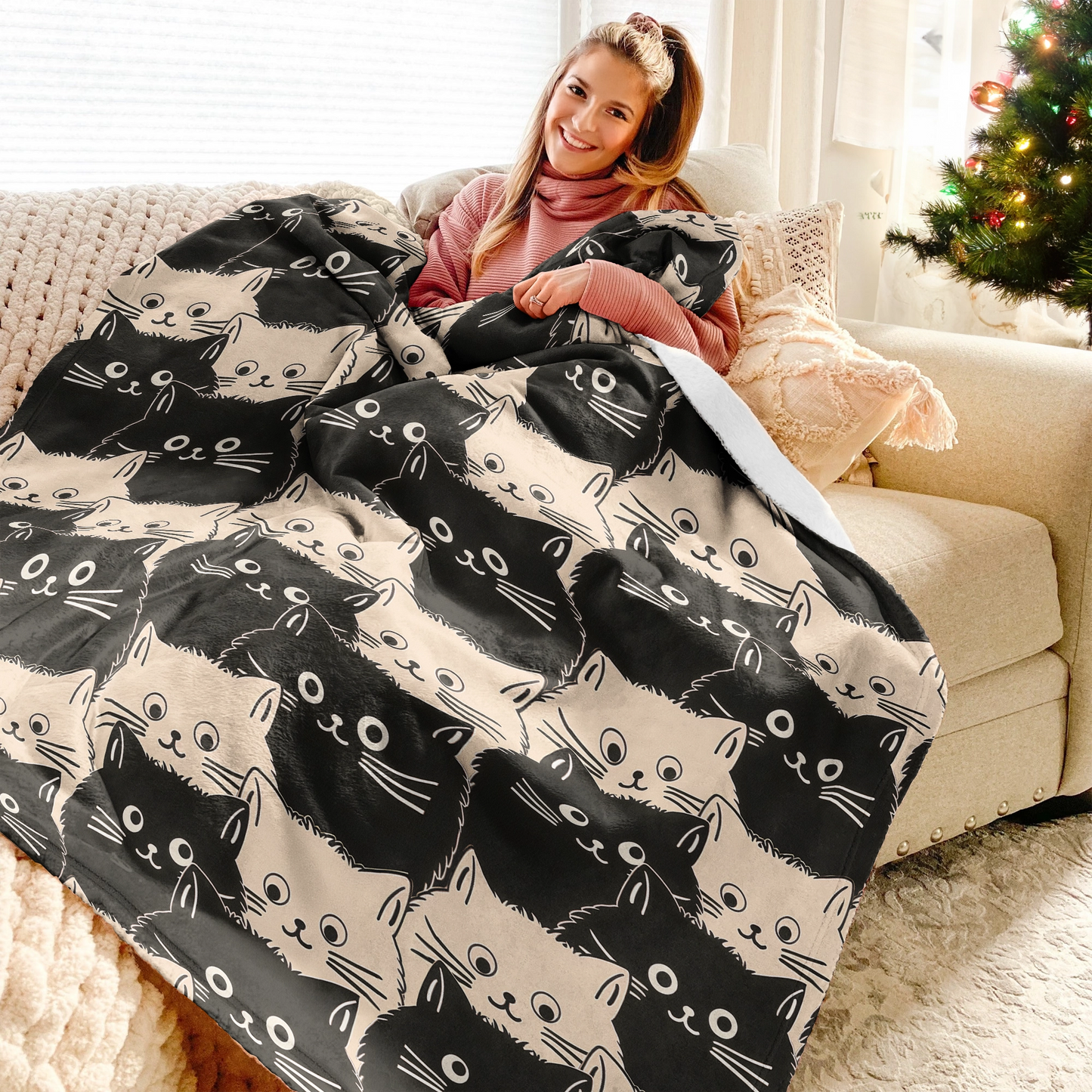 Couverture polaire brillante avec chats mignons