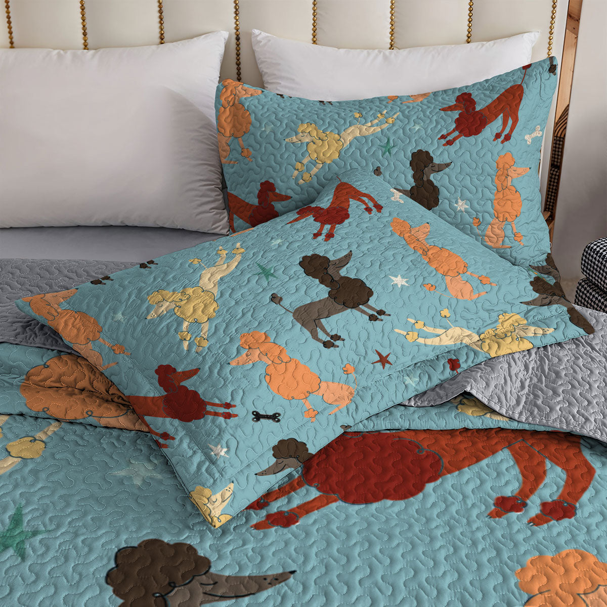 Shineful All Season Quilt 3-Piece Set Playful Poodle