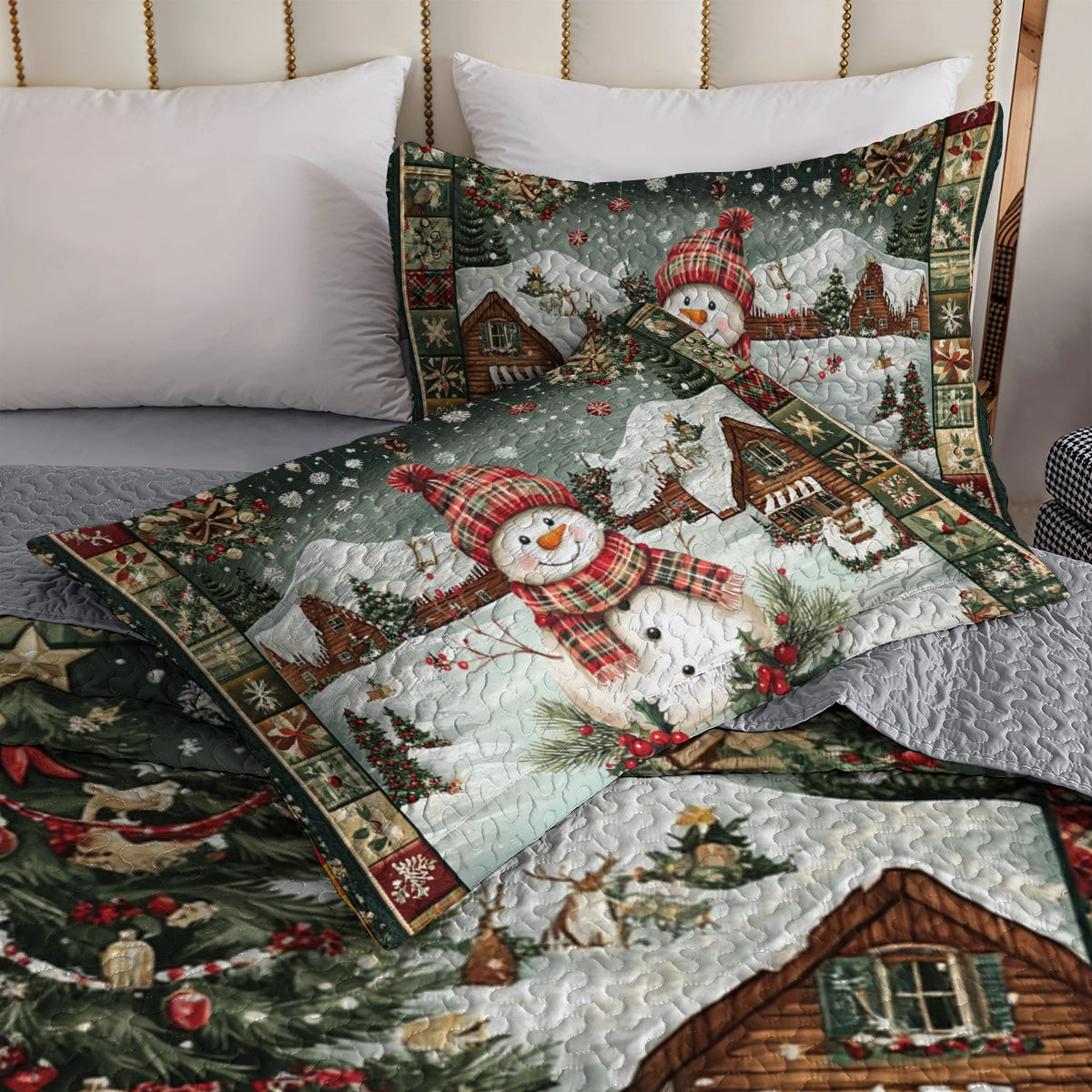 Shineful All Season Quilt 3-Piece Set Holiday Hearthside