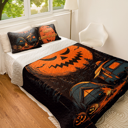 Shineful All Season Quilt 3-Piece Set - Moonlit Halloween Camping