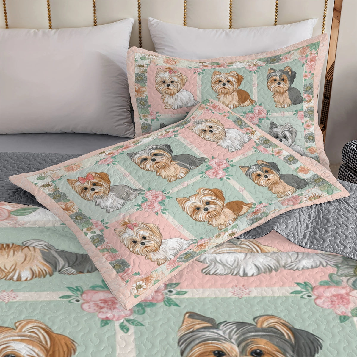 Shineful All Season Quilt 3-Piece Set Gentle Yorkshire Rose