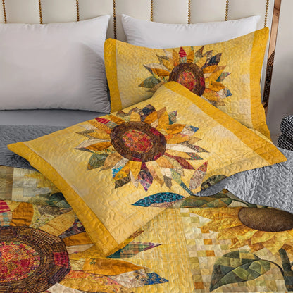 Shineful All Season Quilt 3-Piece Set Golden Patchwork Sunflower