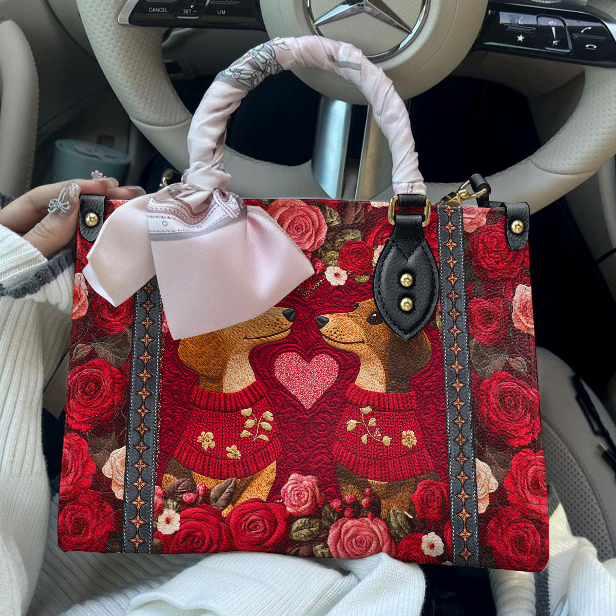 Shineful Leather Bag Heart Floral Dachshund Couple