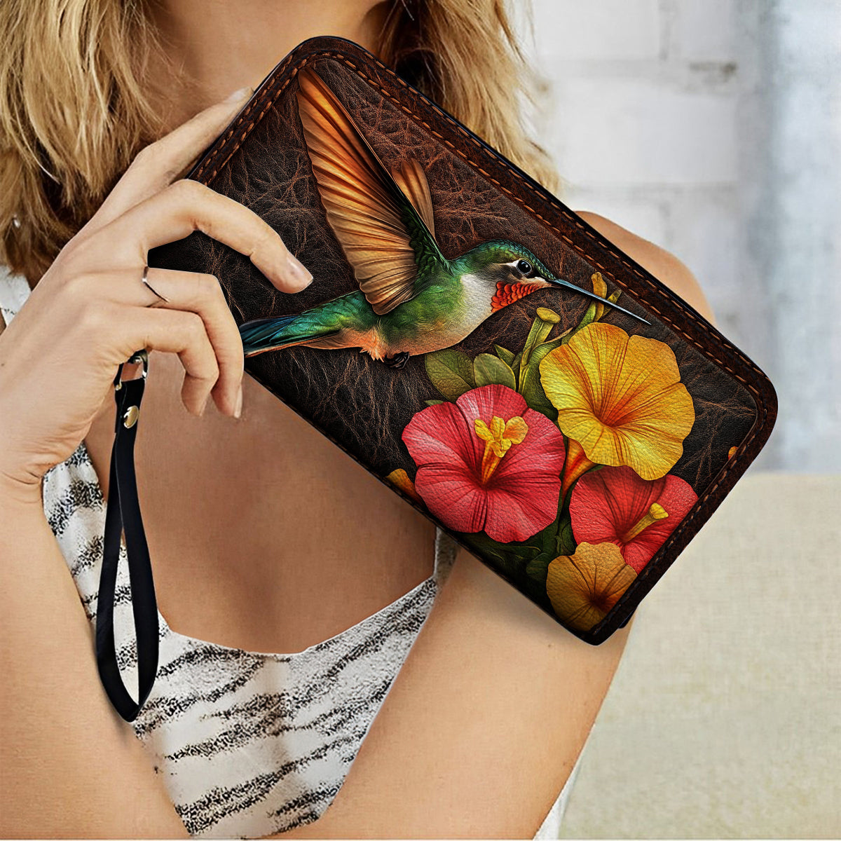 Shineful Leather Clutch Purse With Wristlet Strap Handle Tropical Hummingbird