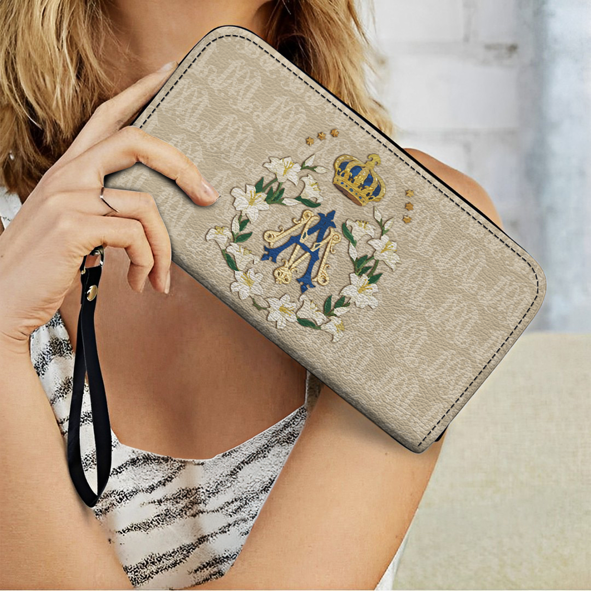 Shineful Leather Clutch Purse With Wristlet Strap Handle Royal Devotion