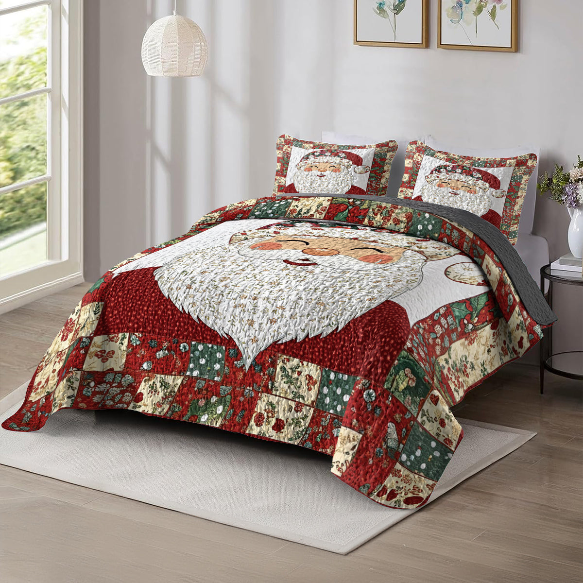 Shineful All Season Quilt 3-Piece Set Santa Claus Patchwork