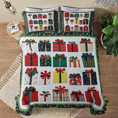 Shineful All Season Quilt 3-Piece Set - Christmas Gifts Wrapped In Joy