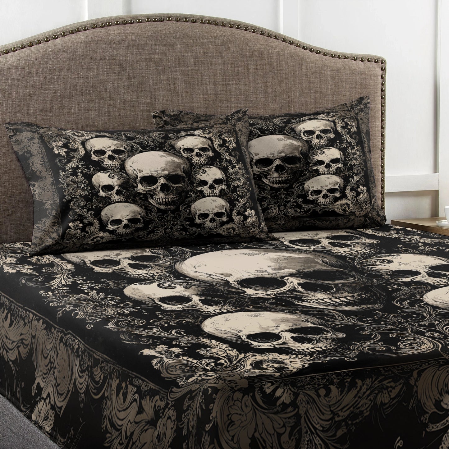 Shineful Fitted Sheet - Gothic Skull Majesty