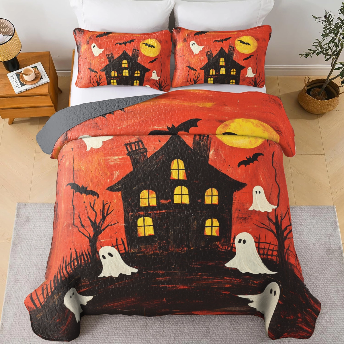 Shineful All Season Quilt 3-Piece Set Halloween Ghostly Manor