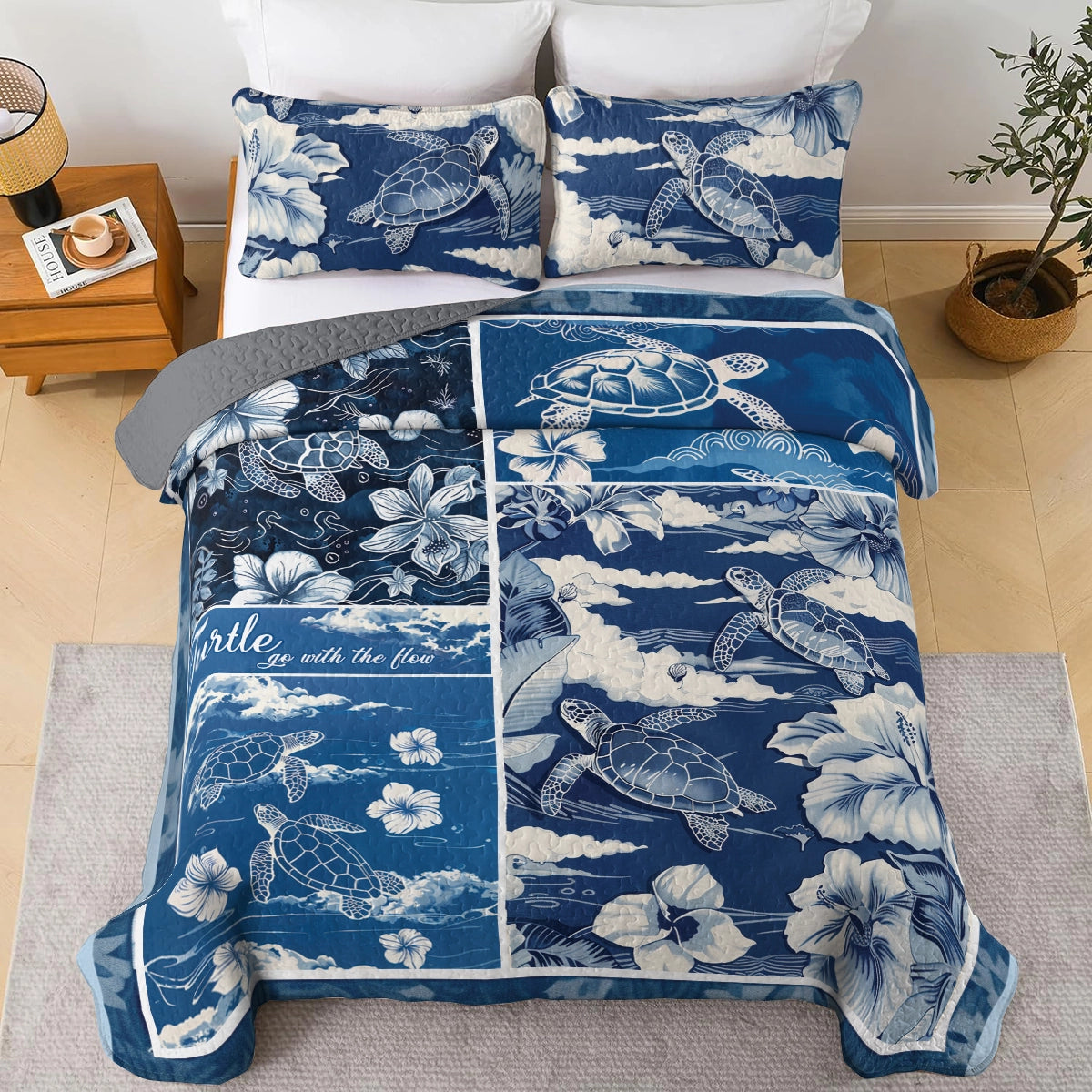 Shineful All Season Quilt 3-Piece Set Flowing Sea Turtle Serenity