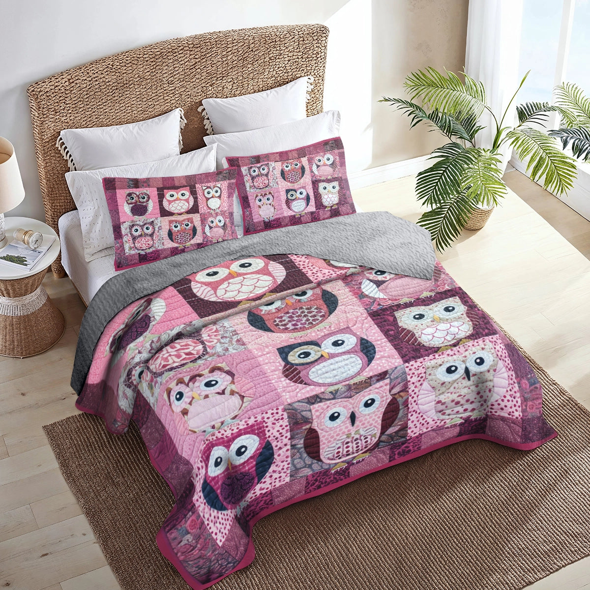 Shineful All Season Quilt 3-Piece Set Charming Pink Owl