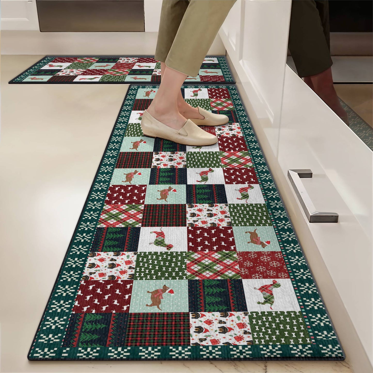 Shineful Ultra-Thin Non Skid Floor Mat, Kitchen Rugs Christmas Dachshund