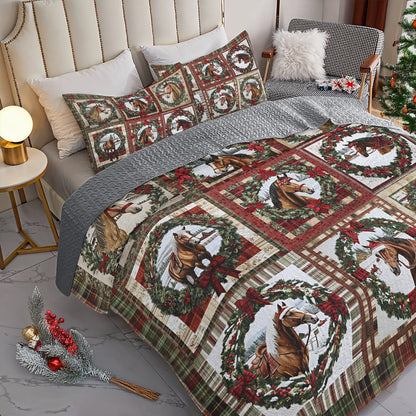 Shineful All Season Quilt 3-Piece Set Horse Holiday Hooves