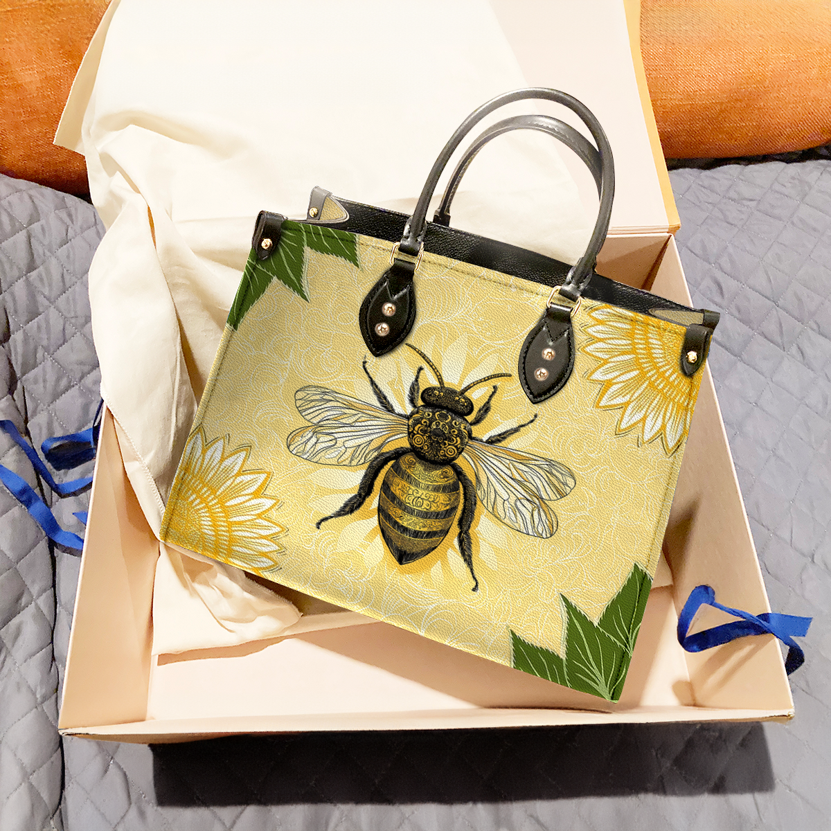 Shineful Leather Bag Bee & Sunflower Luxe