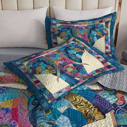 Shineful All Season Quilt 3-Piece Set Elephant Journey Comforter