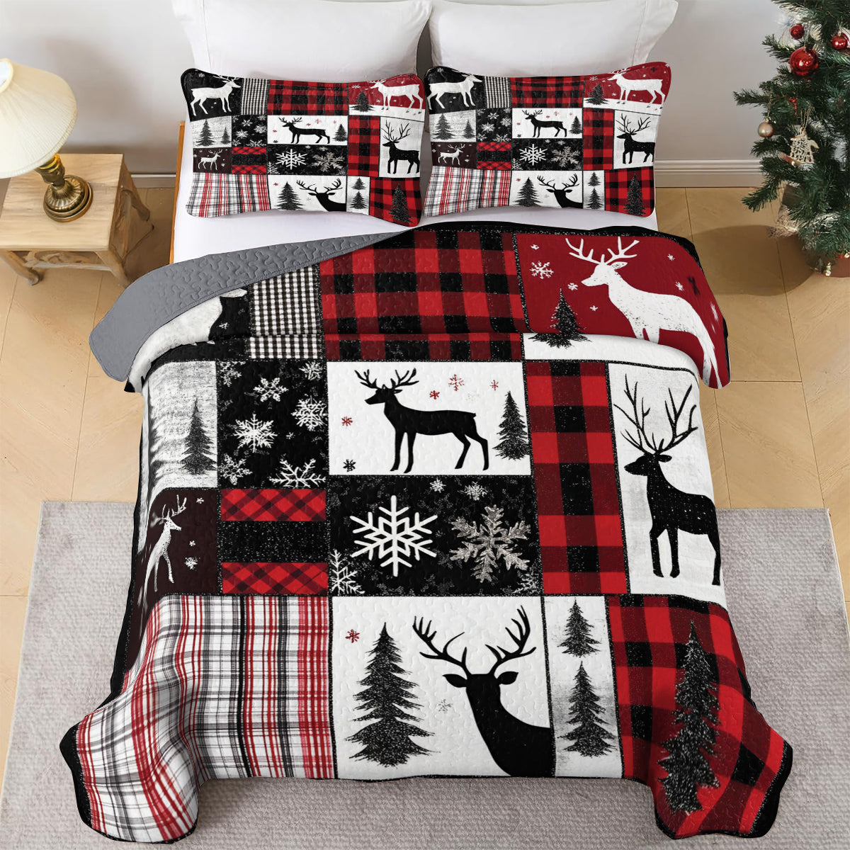 Shineful All Season Quilt 3-Piece Set Christmas Forest