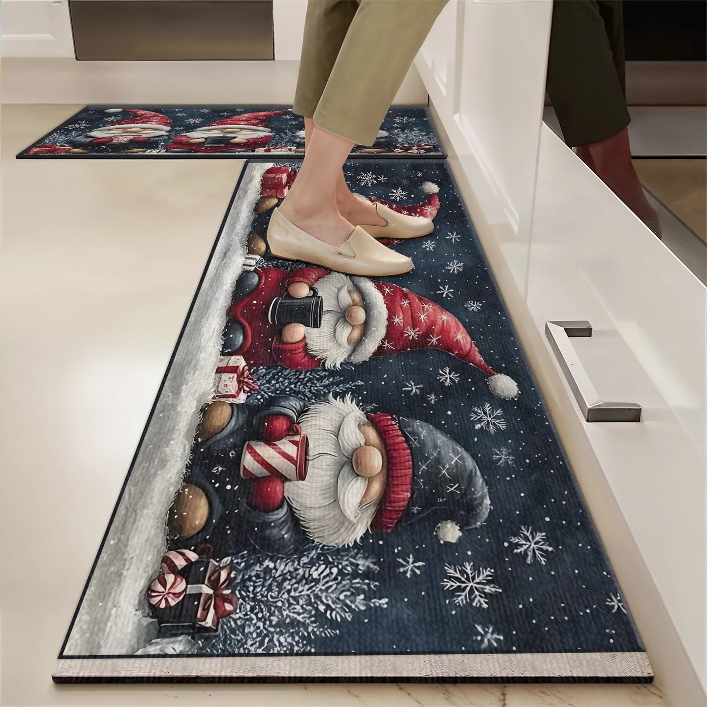 Shineful Ultra-Thin Non Skid Floor Mat, Kitchen Rugs Festive Winter Gnome