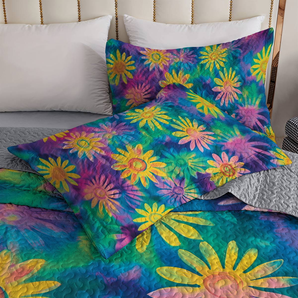 Shineful All Season Quilt 3-Piece Set - Groovy Bloom